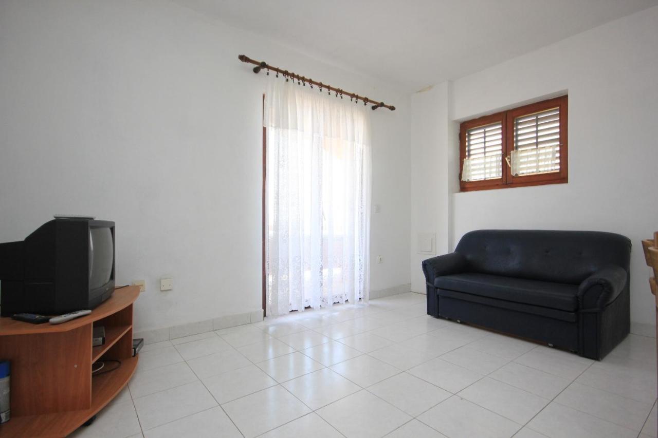 Apartment Sali 8121A Zewnętrze zdjęcie