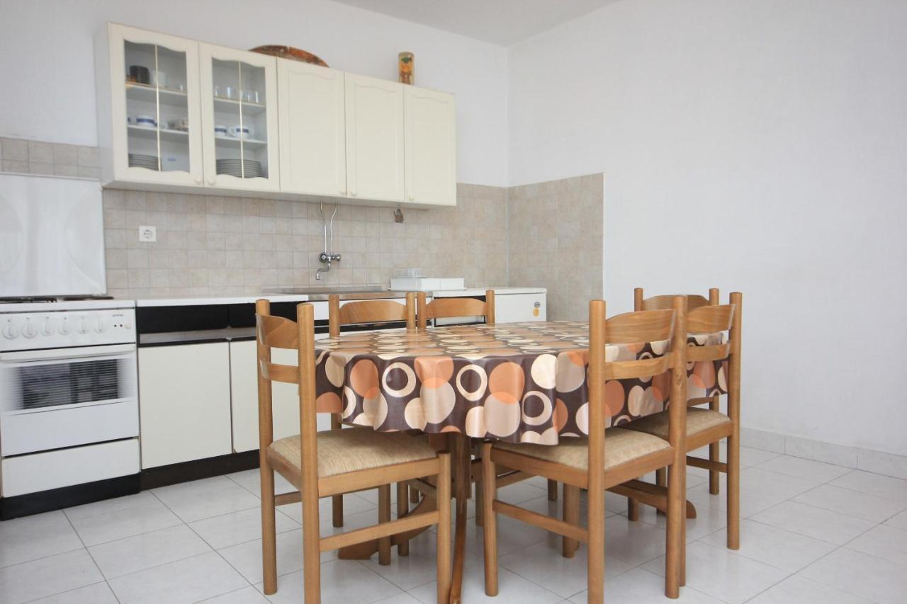 Apartment Sali 8121A Zewnętrze zdjęcie